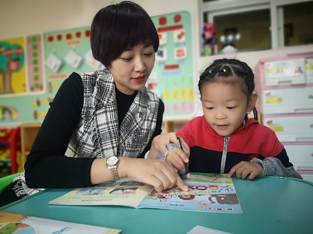 孙怡：立足学前教育事业 当好孩子成长的引路人 | 聚焦二十大 楷模说变化