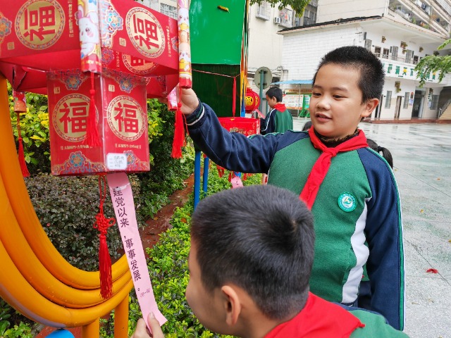 广西玉林：把党的二十大精神融入春季“开学第一课”