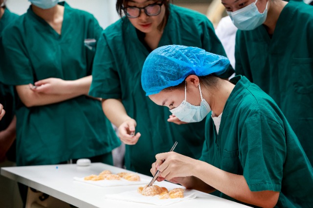 新乡医学院三全学院举办“全科医生技能大赛”