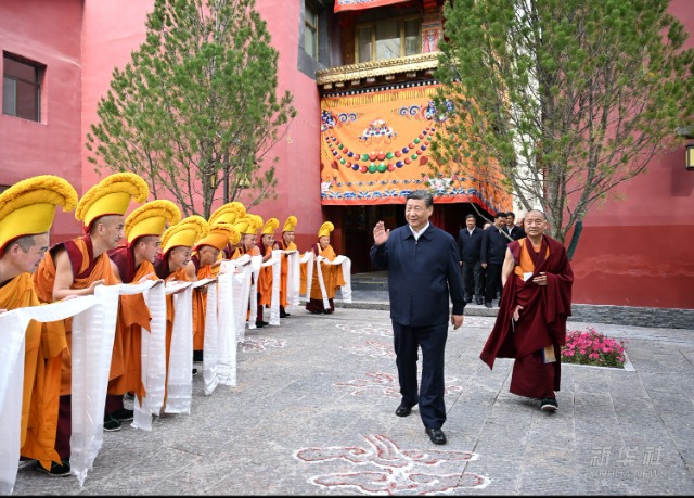 习近平在青海考察调研